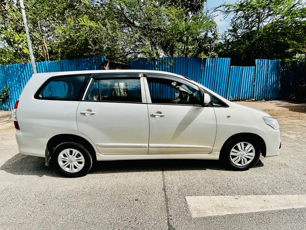 Innova Car On Rent